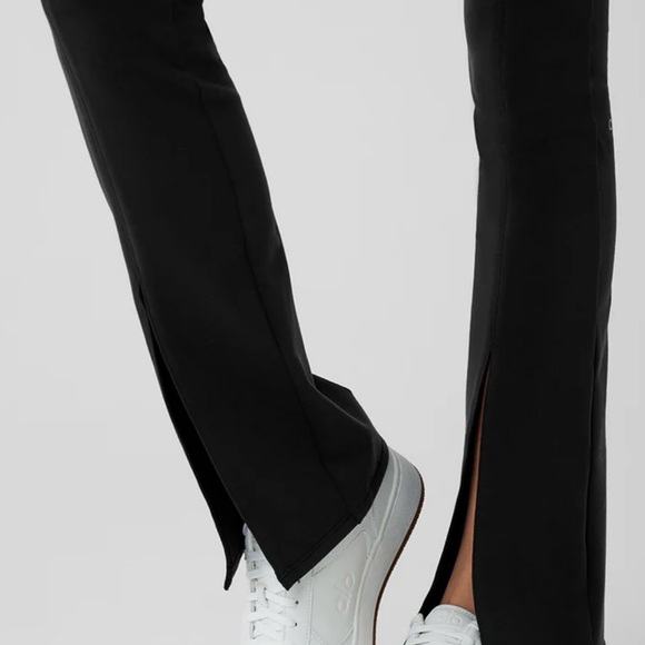 ALO Yoga Black Flutter Flare Yoga Pants - Picture 4 of 11